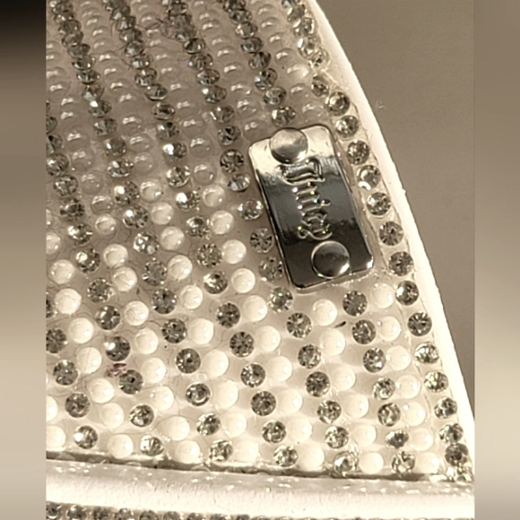 JUICY COUTURE SANDALS - Picture 3 of 9